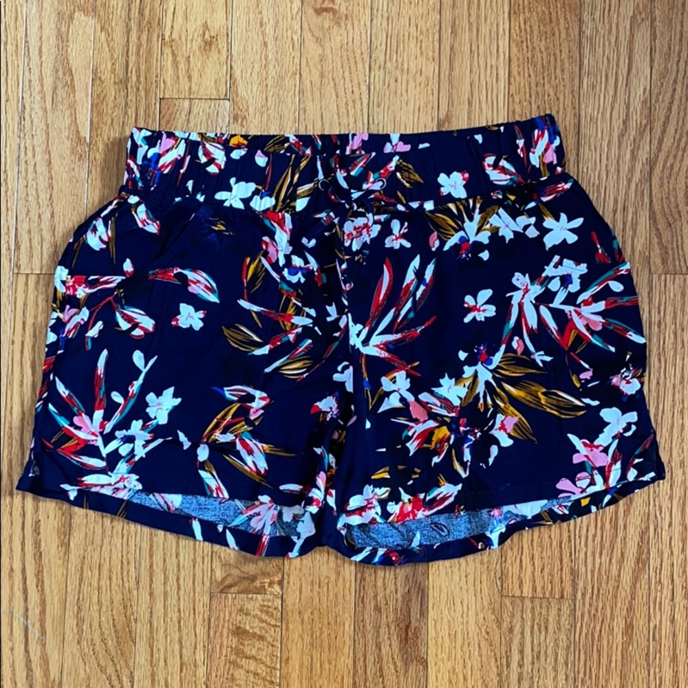 Grace & Lace Summer Floral Shorts - Dark Floral